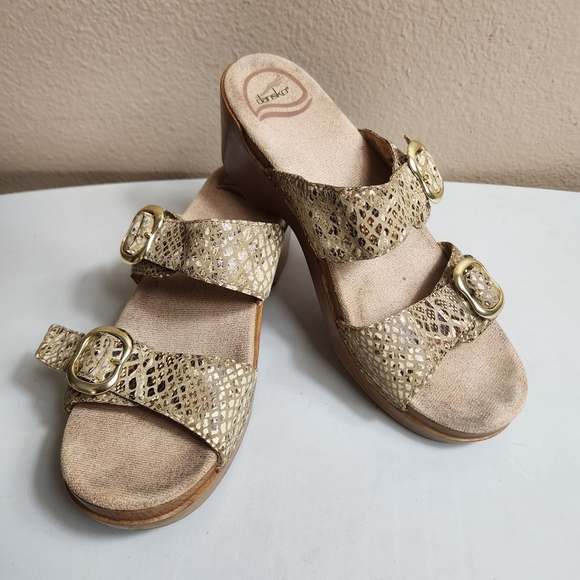 Dansko Womens |38| Sophie Beige Snakeskin Slip-On Open Toe Clog Sandals - Picture 1 of 11